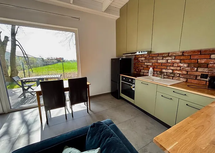 Dom Na Wynajem Srem 52 *