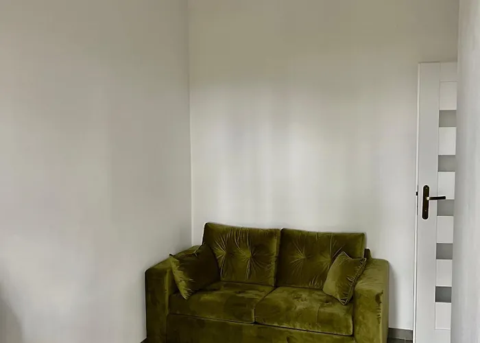 Apartment Dom Na Wynajem Srem 52 *